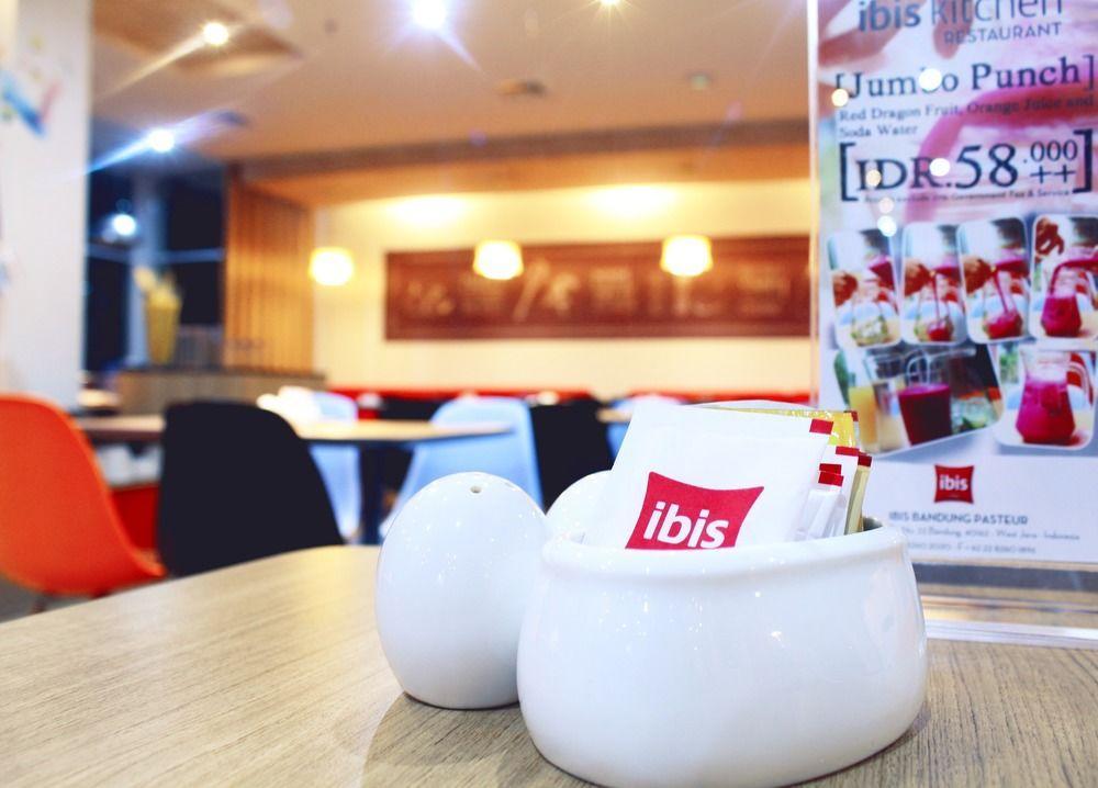 Отель Ibis Bandung Pasteur Экстерьер фото